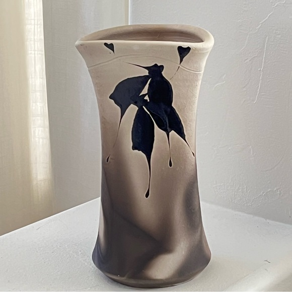 Kerry Gonzalez Raku Artist Signed Pottery Vase - Original - Picture 1 of 13